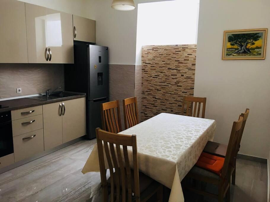 Apartment Kate, 3 - Bedroom Dubrovnik Ngoại thất bức ảnh